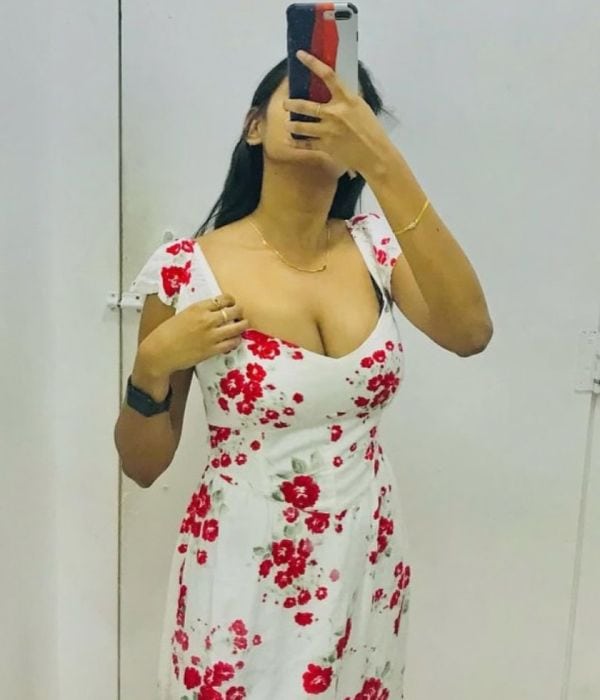 Pooja Malhotra - Independent professional in Ashram